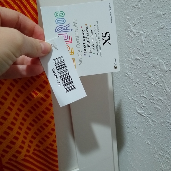 Lula Roe Cassie- Gryffindor! - Picture 2 of 2